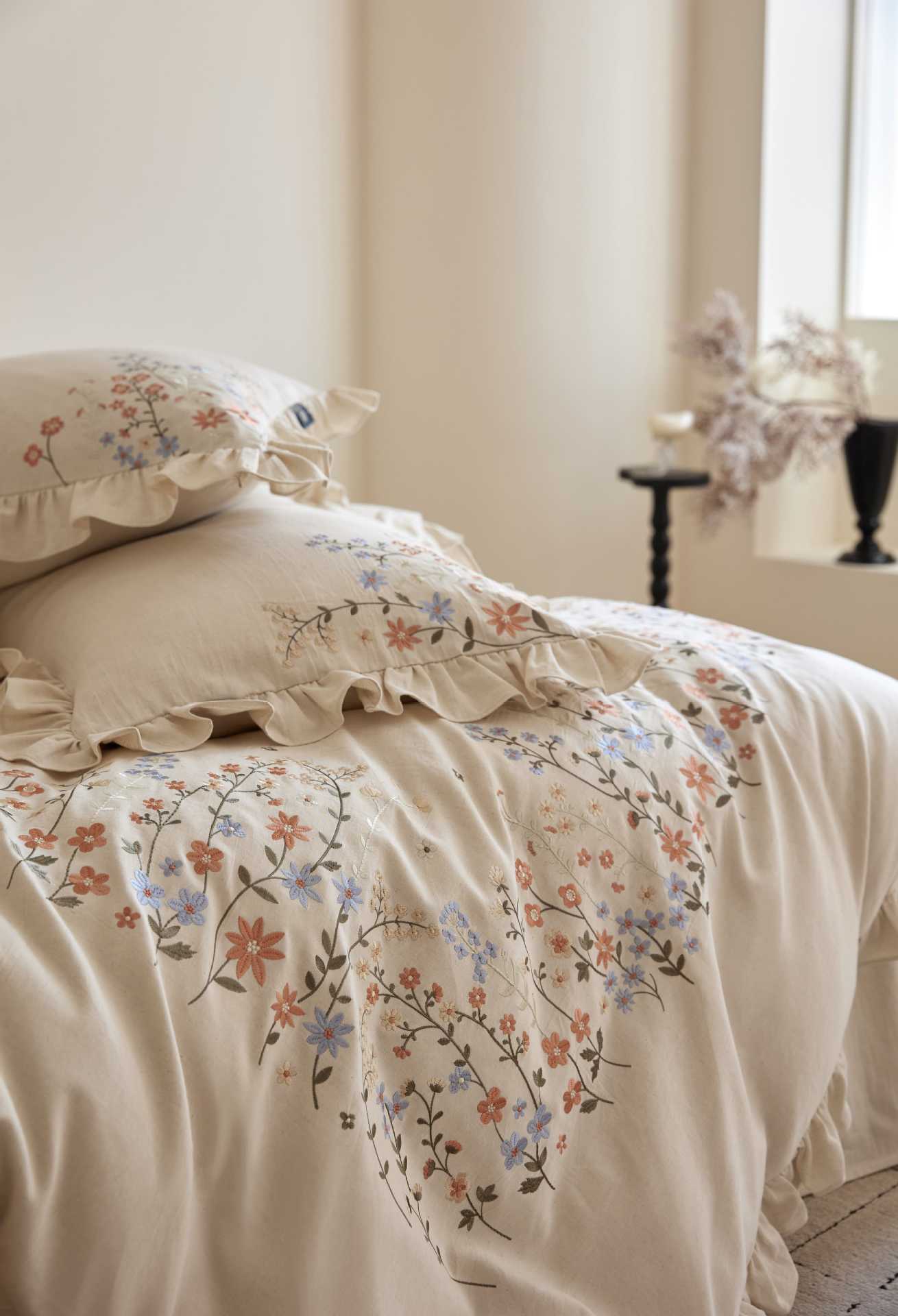 The Wildflower Heirloom | Ruffled & Embroidered Linen Cotton Bed Linen