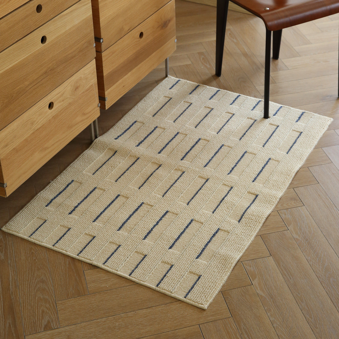 Nordline Calm Rug - Minimalist Polypropylene Comfort Rug Berriscent