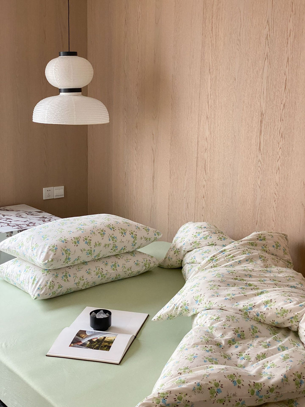 Meadow Bloom Washed Cotton Bedding Set – 4 Piece Collection Berriscent