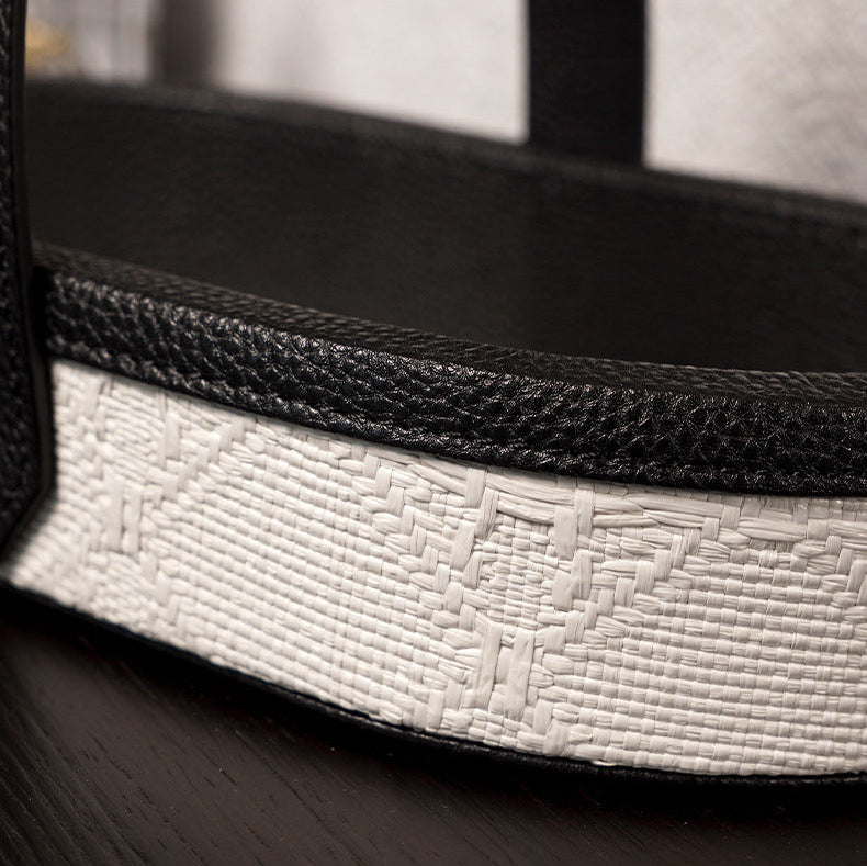 Marceau Oval Leather Carry Tray Berriscent