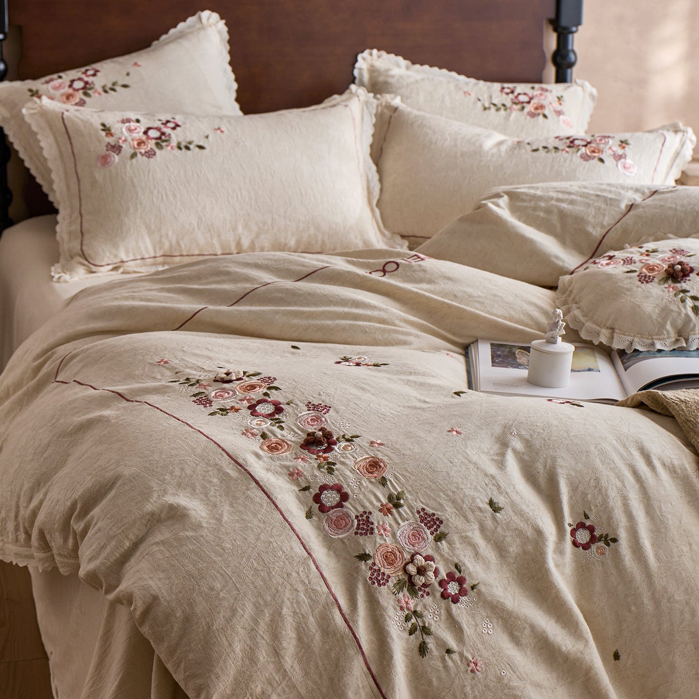 Rosé Heritage Cotton & Linen Embroidered Bedding Set Berriscent