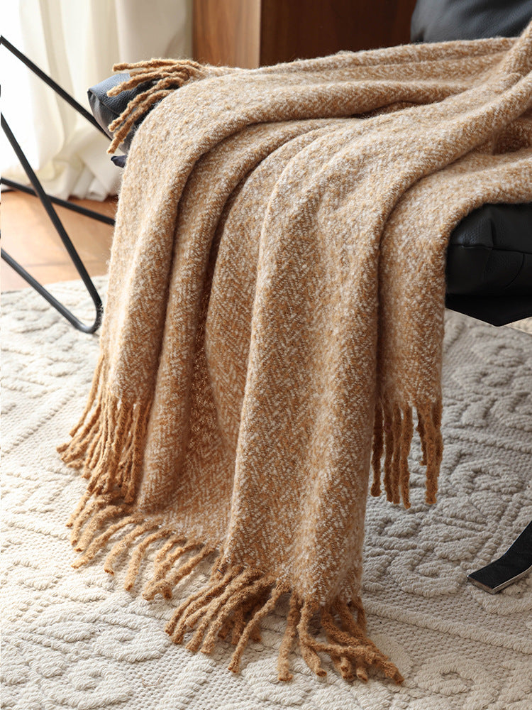 Nordic Softline Woven Throw Blanket Berriscent