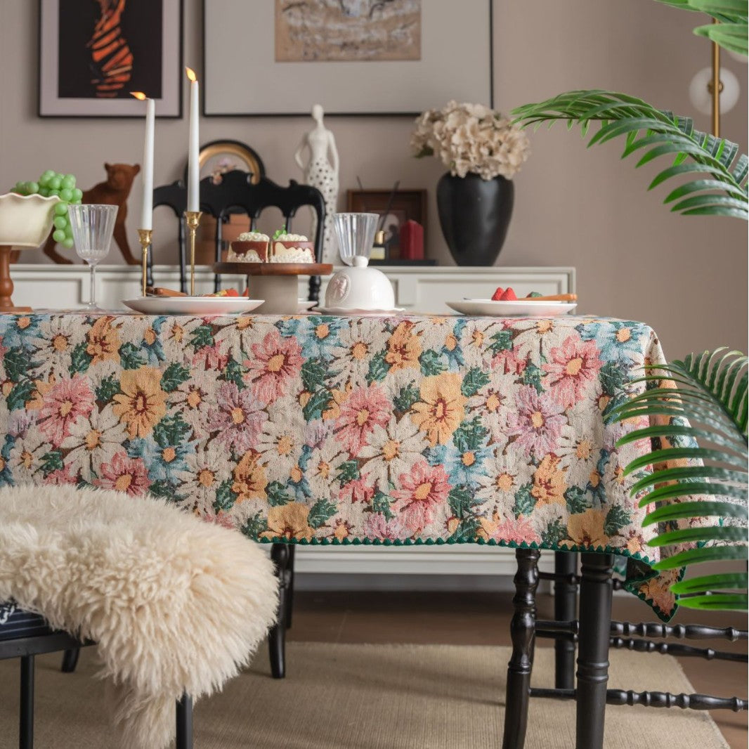 Botanical Jacquard Tablecloth Berriscent