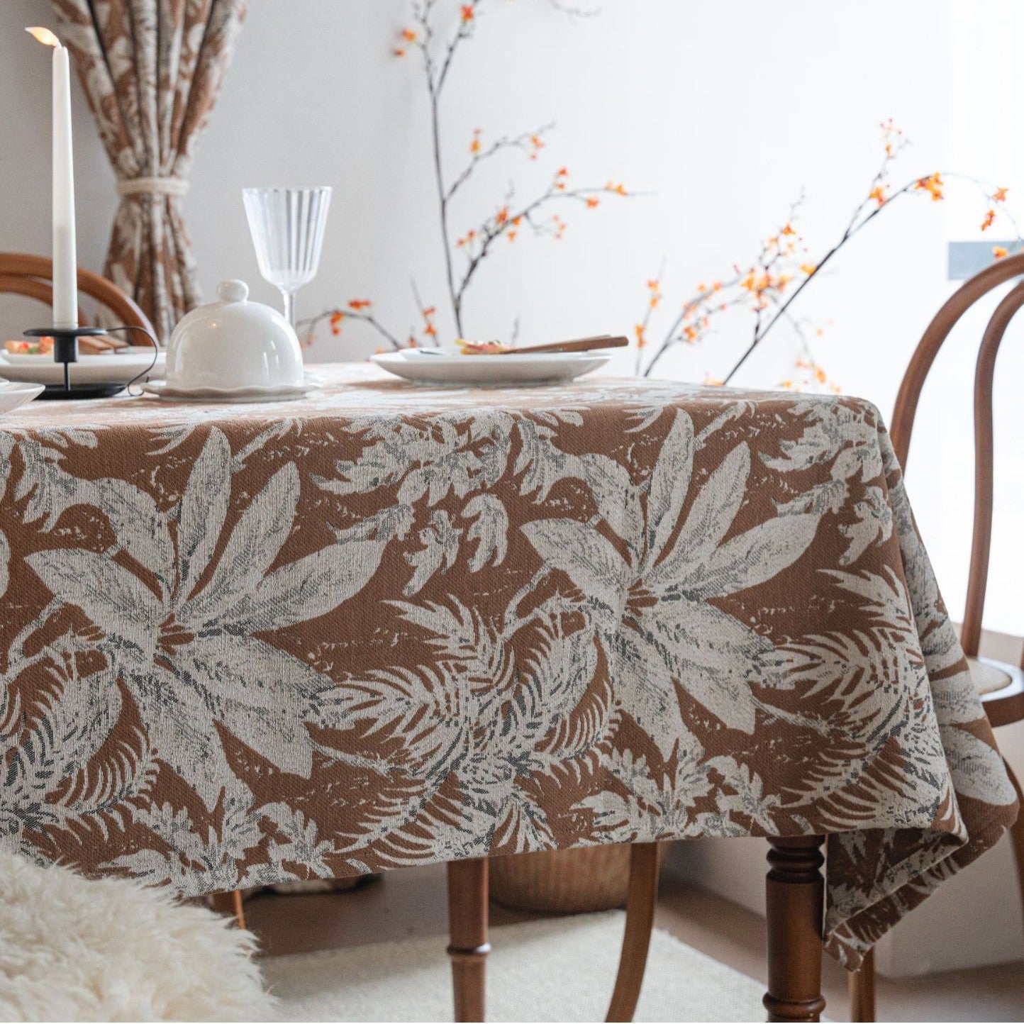 Botanical Weave Tablecloth Berriscent
