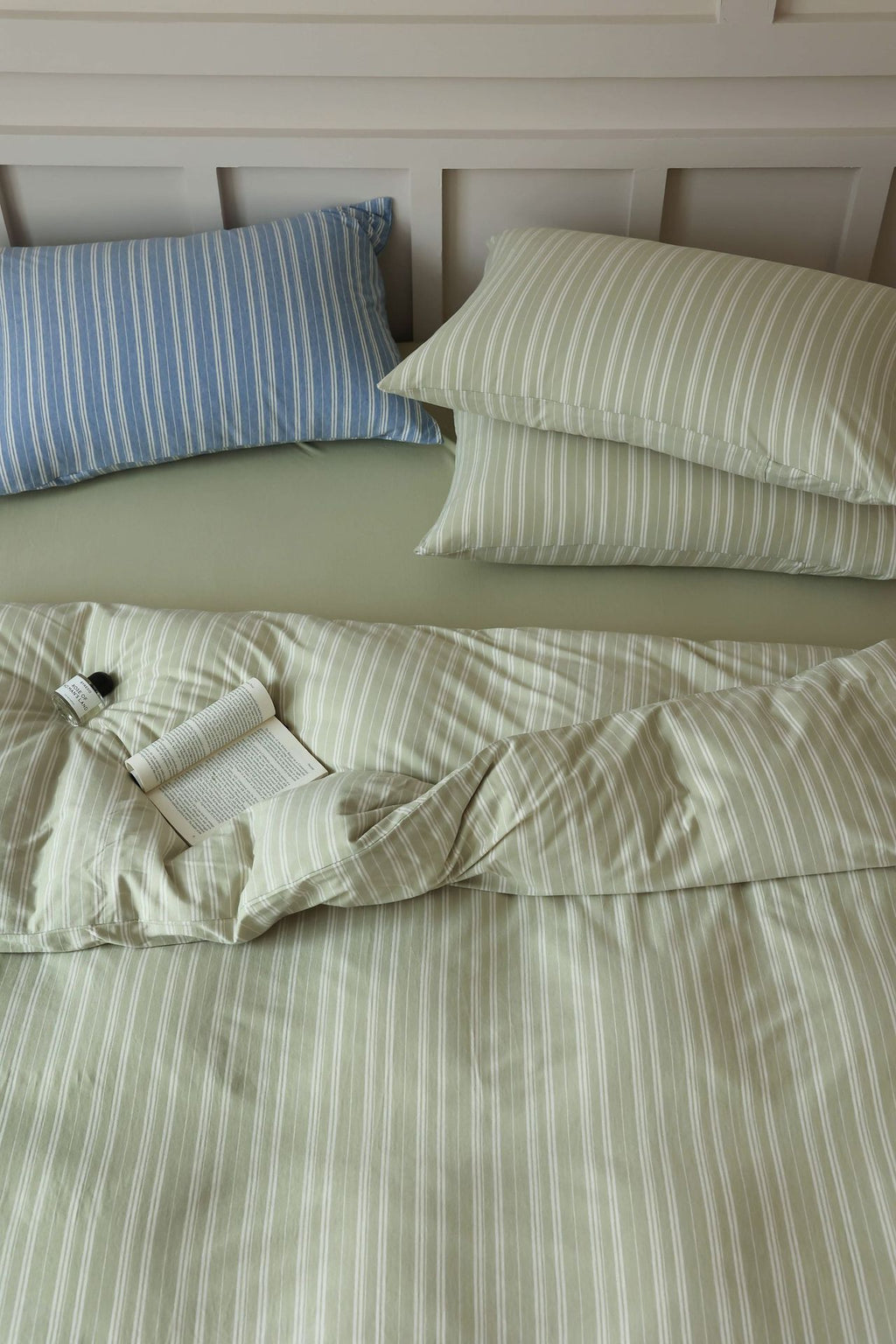Soft Stripe Cotton Bedding Set — Sage Green Berriscent