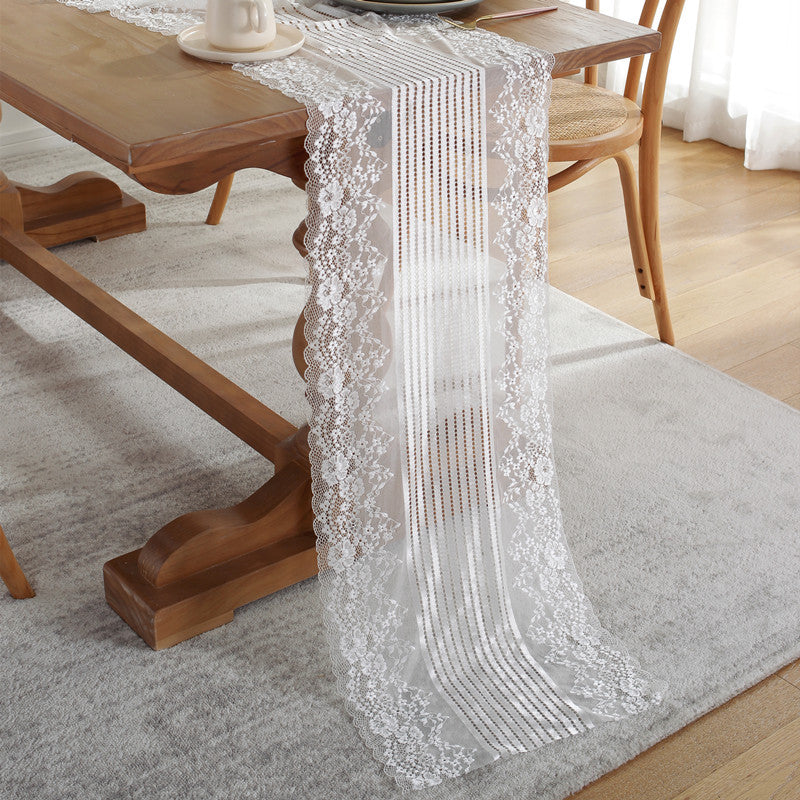 Floral Lace Table Runner – Elegant Sheer Design Berriscent