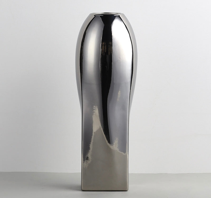 Silver Mirage Sculpture Vases — Collection Berriscent