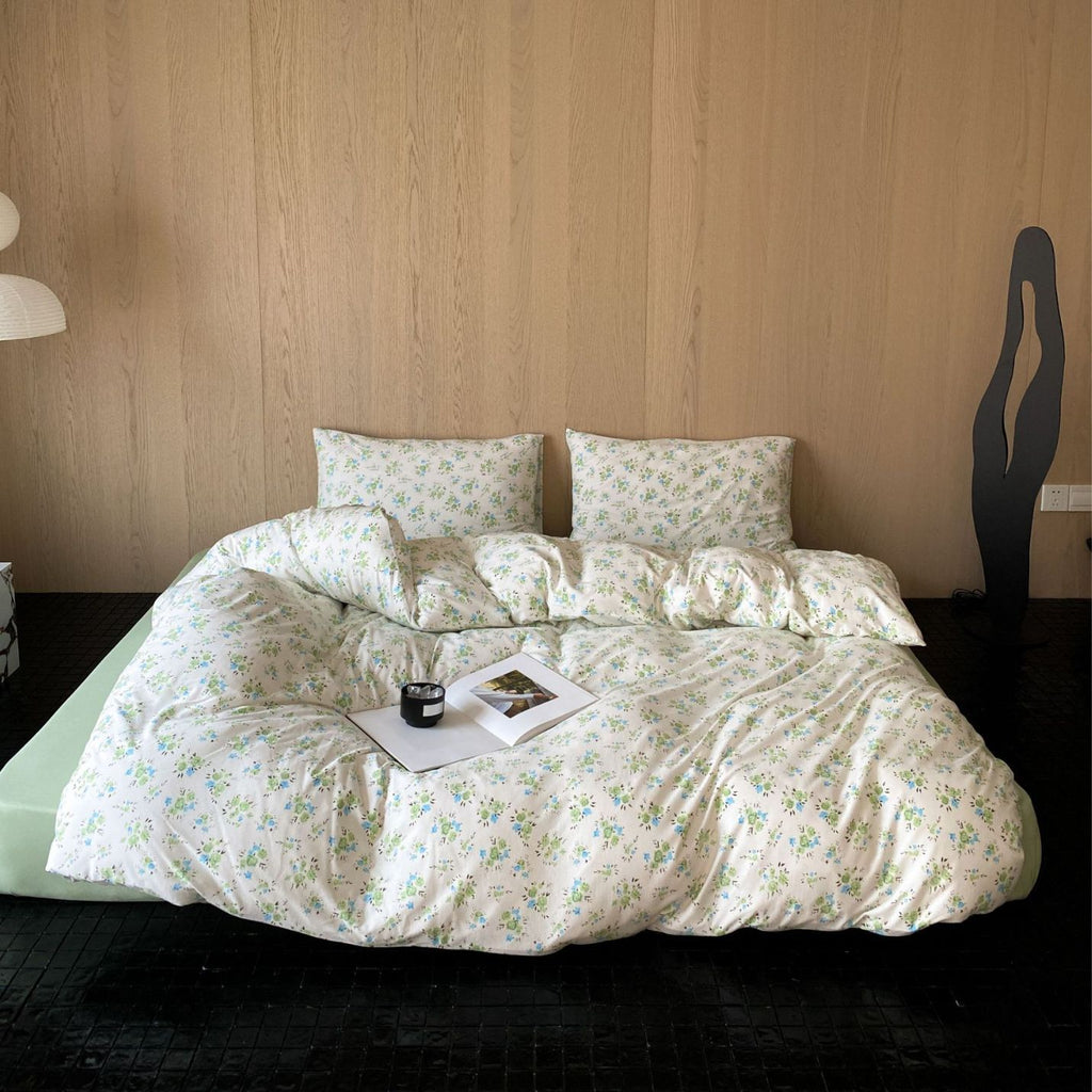 Meadow Bloom Washed Cotton Bedding Set – 4 Piece Collection Berriscent