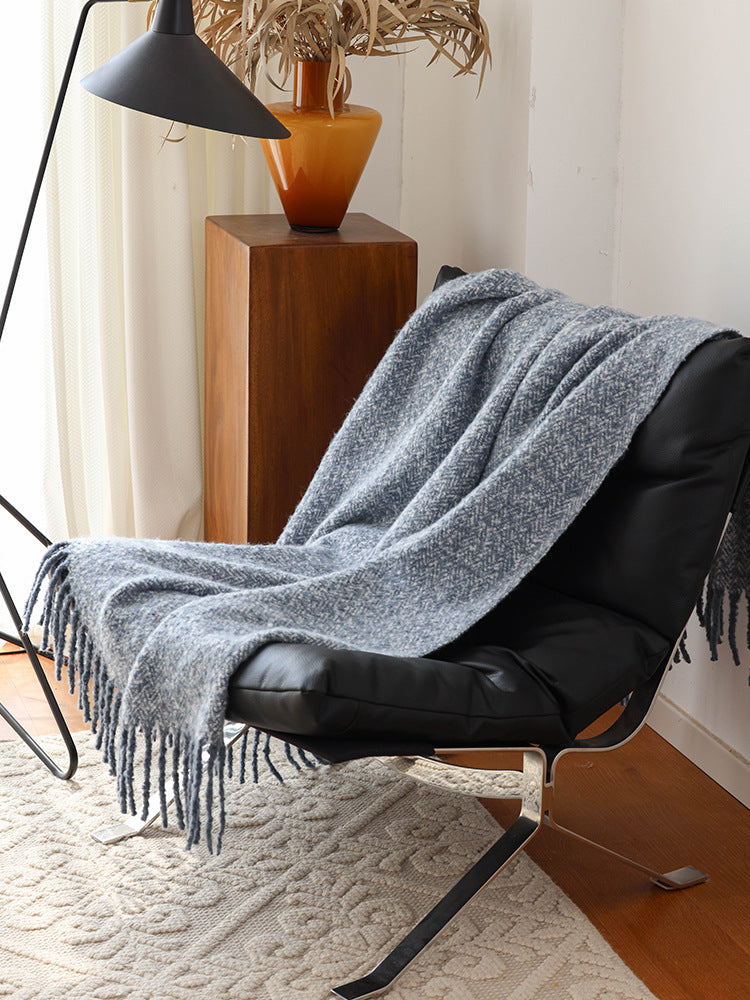 Nordic Softline Woven Throw Blanket Berriscent