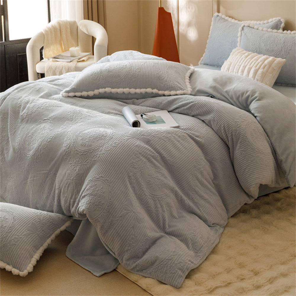 Embossed Plush Flannel Bedding Set – Blue Berriscent