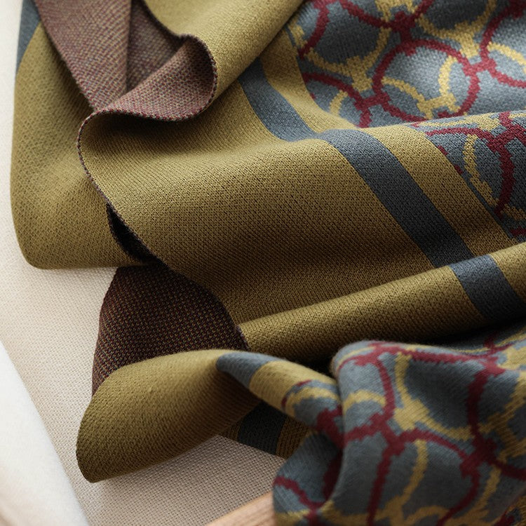 Loommark Woven Pattern Throw Berriscent