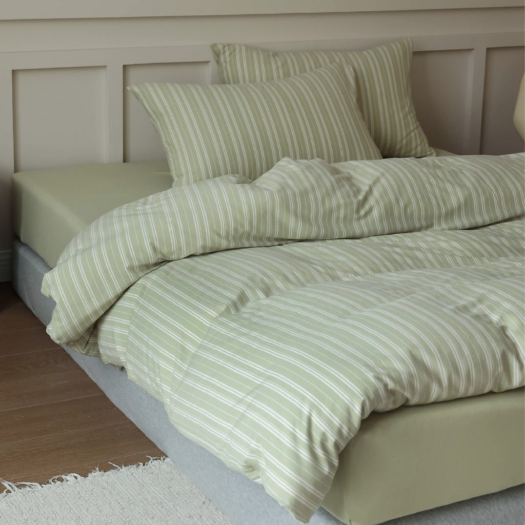 Soft Stripe Cotton Bedding Set — Sage Green Berriscent