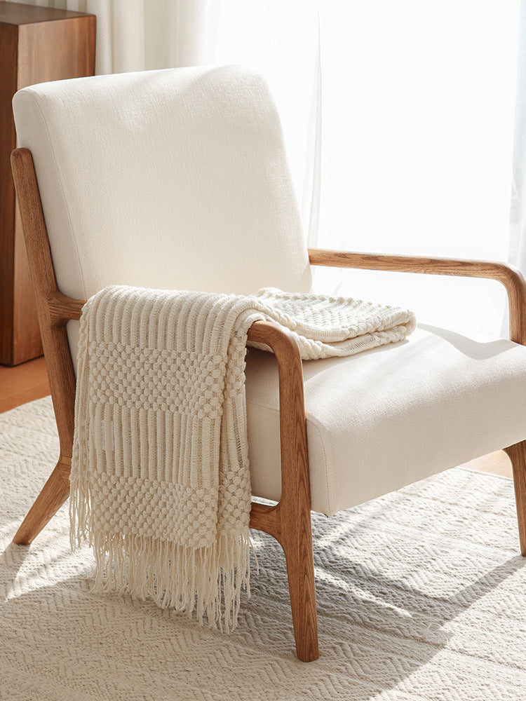 Textured Woven Fringe Throw in Acrylic Fibre Berriscent