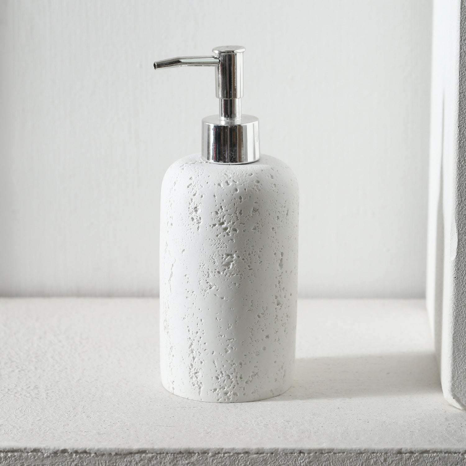 Serenity Bathroom Collection – White Berriscent