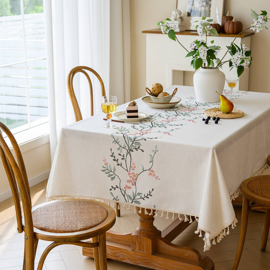 Botanical Grace Embroidered Tablecloth Berriscent