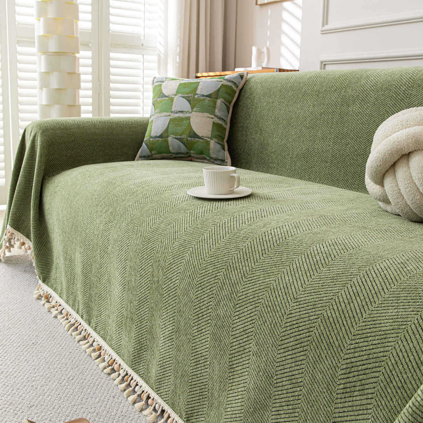 Pom-Tassel Chenille Sofa Cover Berriscent