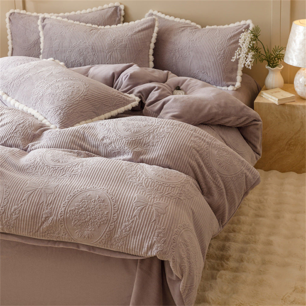 Embossed Plush Flannel Bedding Set – Lavender Berriscent