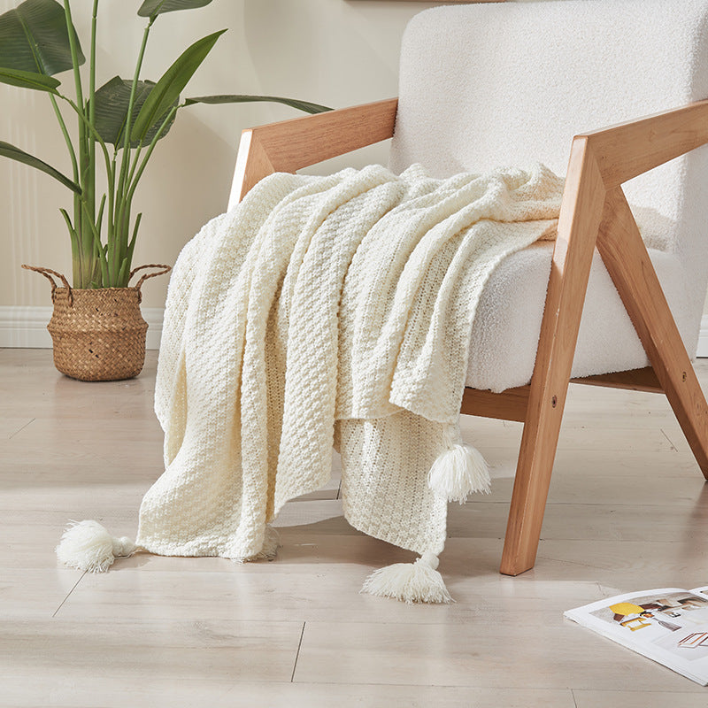 Aurora Tassel Knit Throw – Cozy Texture, Effortless Charm Berriscent