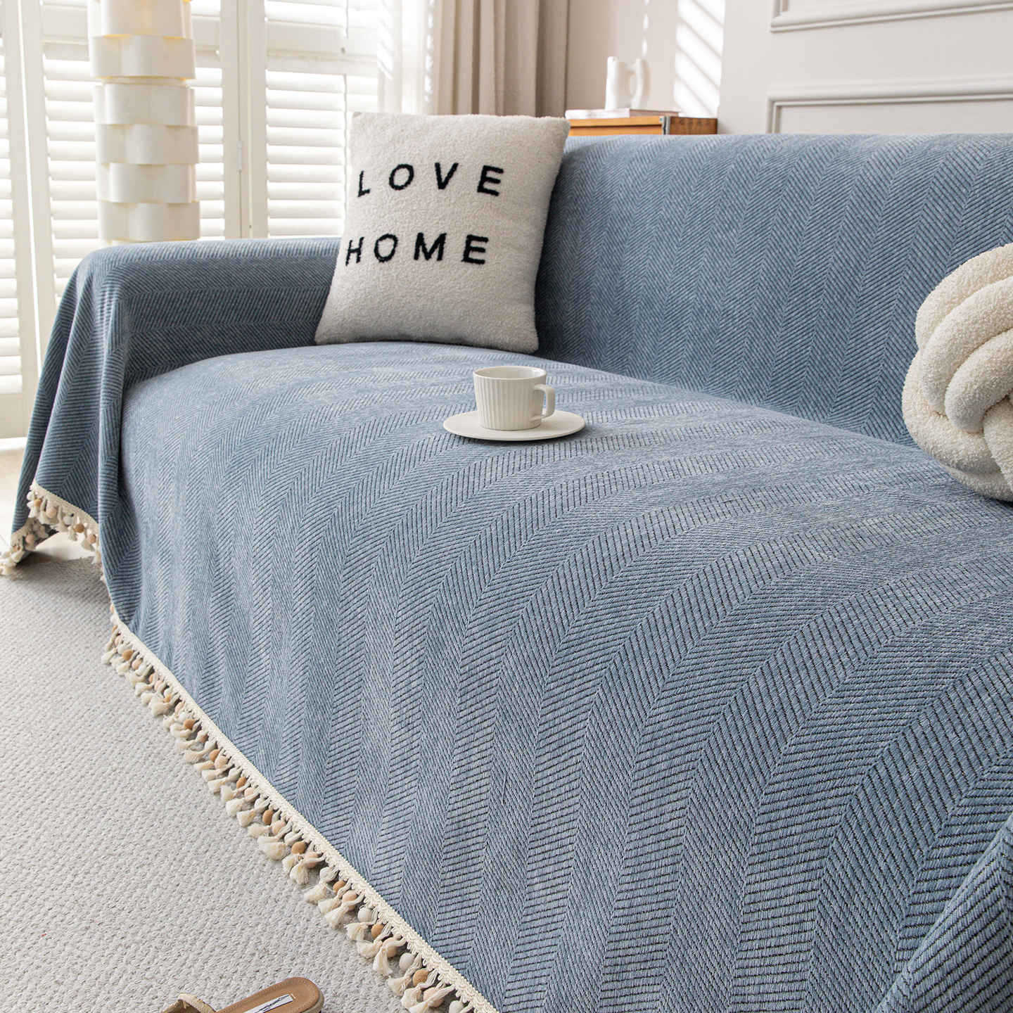 Pom-Tassel Chenille Sofa Cover Berriscent