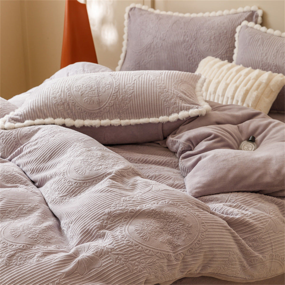Embossed Plush Flannel Bedding Set – Lavender Berriscent