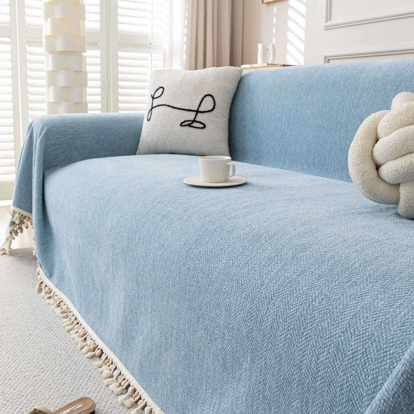 Pom-Tassel Chenille Sofa Cover Berriscent