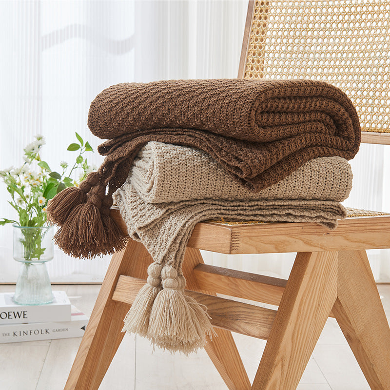 Aurora Tassel Knit Throw – Cozy Texture, Effortless Charm Berriscent
