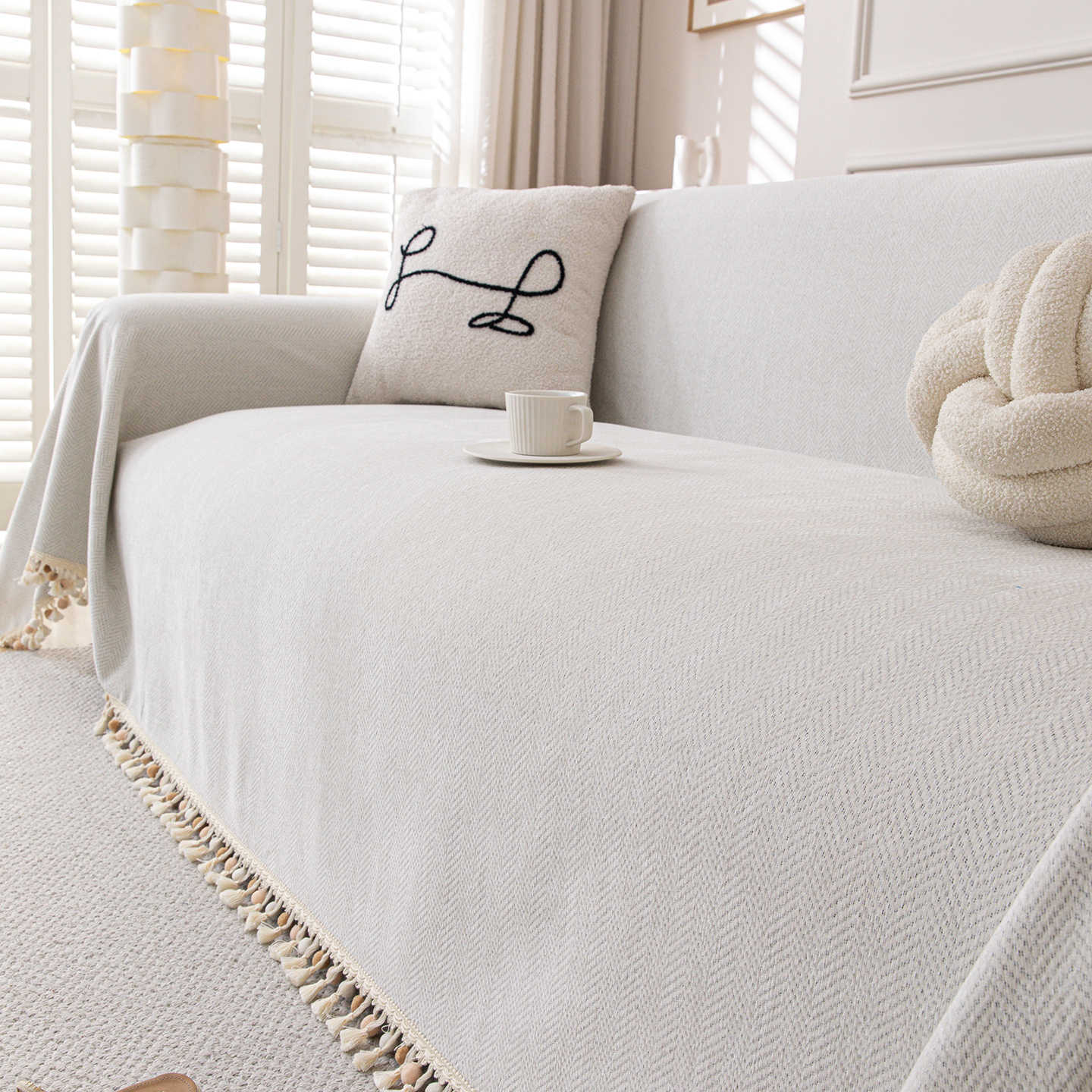 Pom-Tassel Chenille Sofa Cover Berriscent