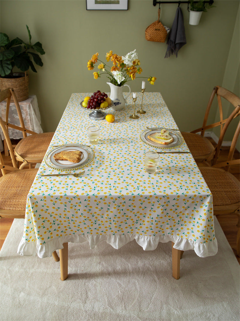 Meadow Whisper Cotton Tablecloth