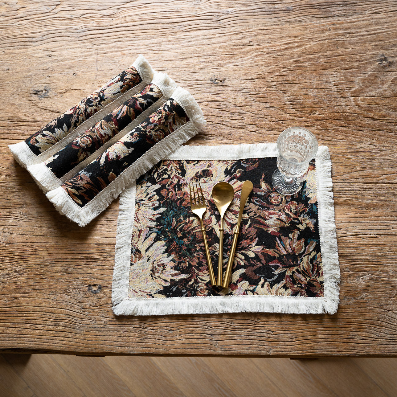 Nocturne Bloom Placemat – 30×45 cm Berriscent