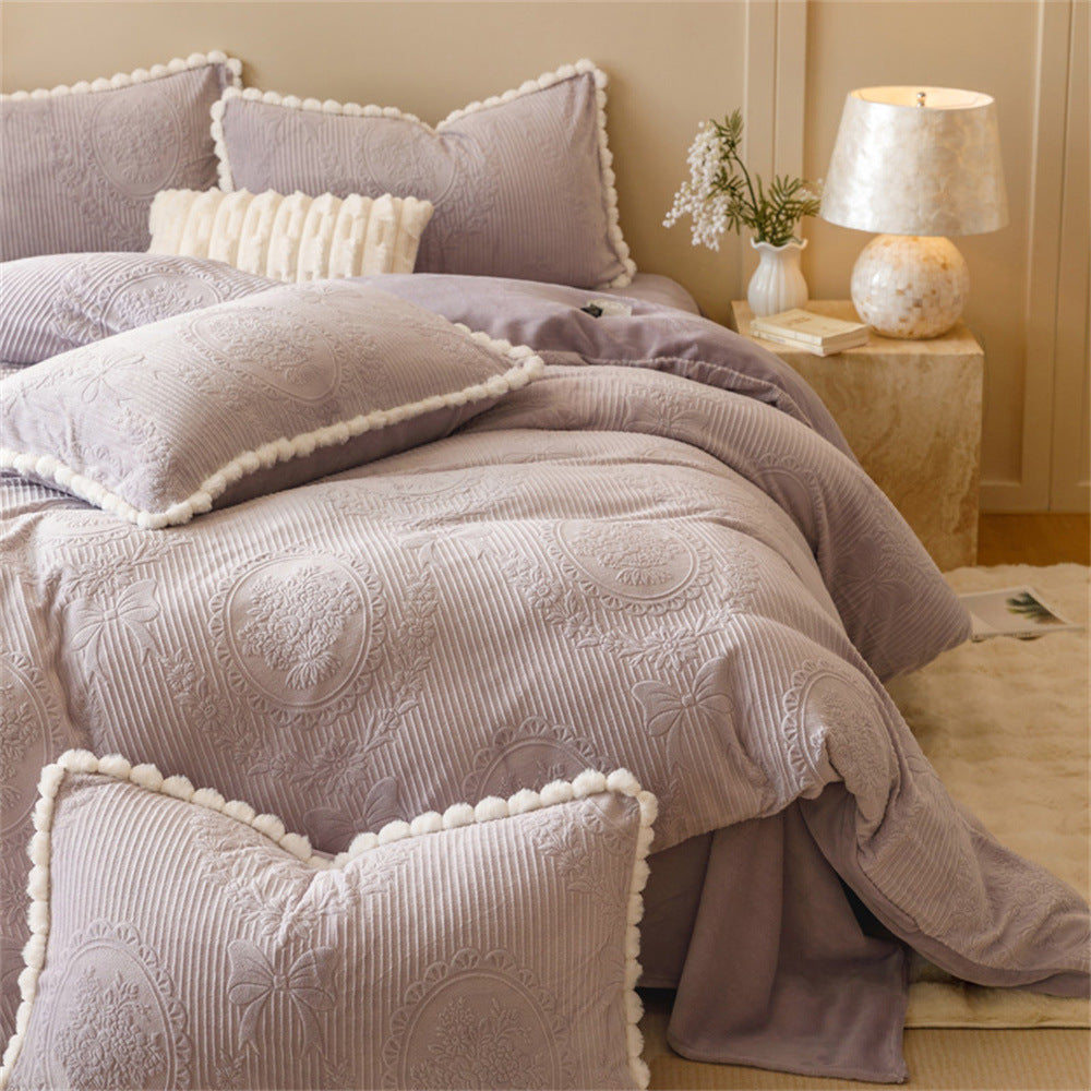Embossed Plush Flannel Bedding Set – Lavender Berriscent