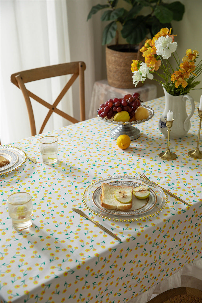 Meadow Whisper Cotton Tablecloth