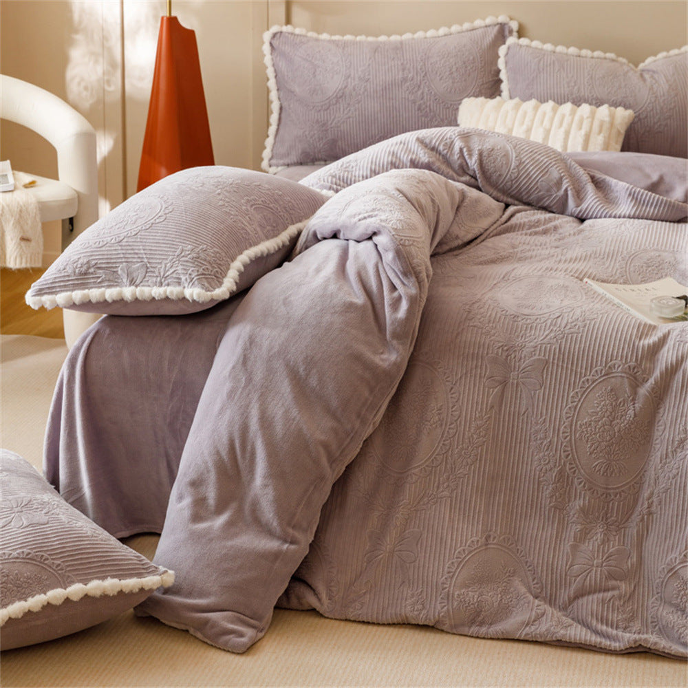 Embossed Plush Flannel Bedding Set – Lavender Berriscent